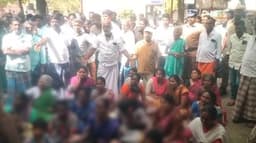 காவல் மரண வழக்கில் கைதான 5 காவலர்களின் குடும்பத்தினர் தர்ணா